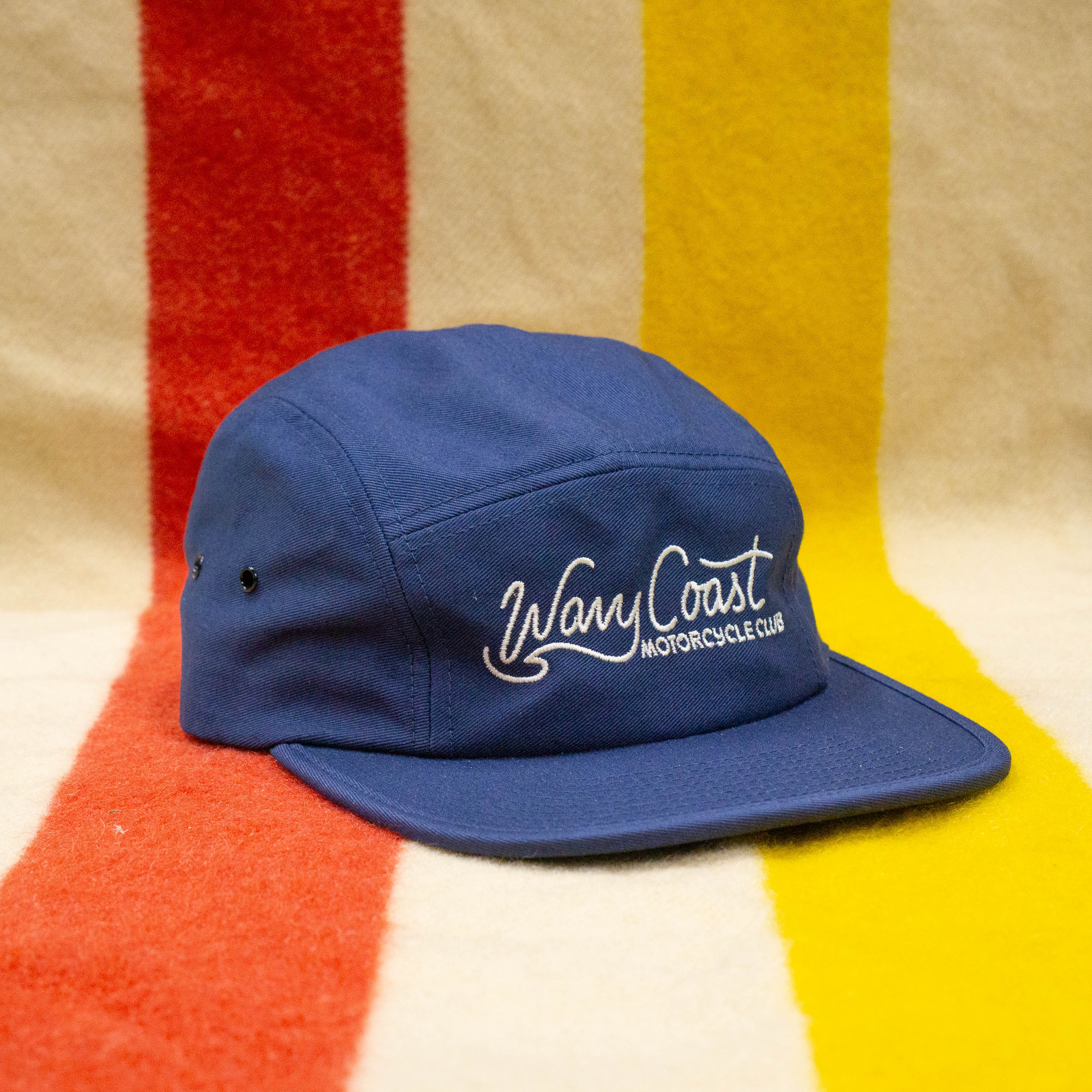 Wavy Script 5-Panel